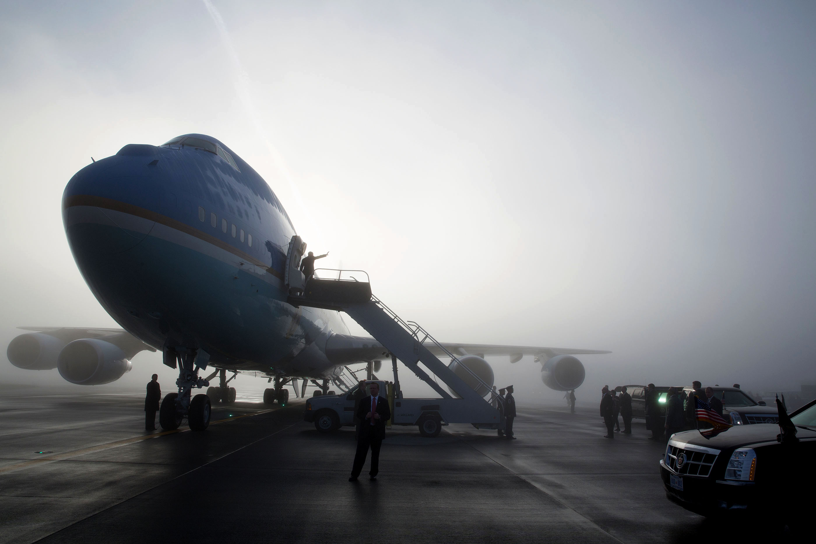 Washington, Nov. 25, 2013. Departing Seattle on a foggy morning. (Official White House Photo by Pete Souza)