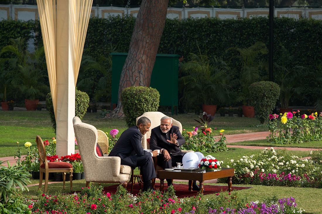 President Obama and Prime Minister Modi Chat in a Garden