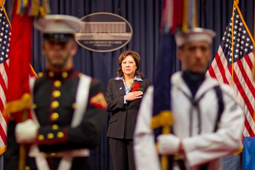 Secretary Solis honors the men and women of the United States military. 