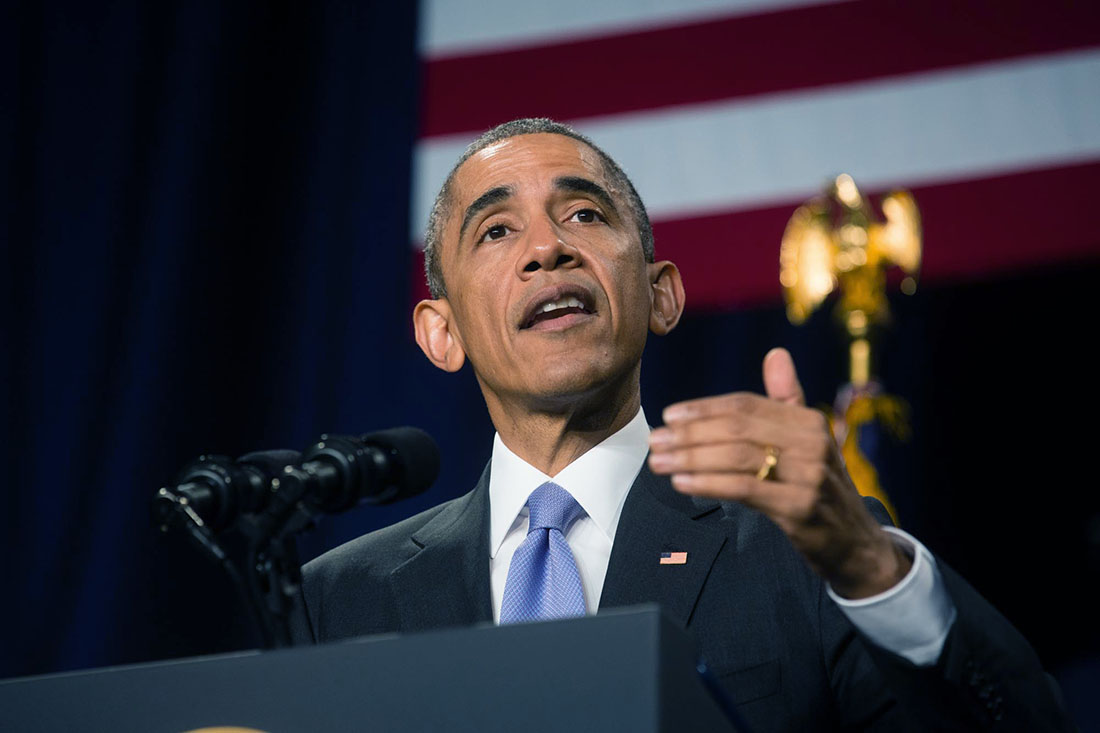 President Barack Obama delivers remarks during an event for the Senior Executive Service (2)