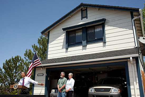 President Barack Obama delivers a statement to neighbors at the home of Valerie and Paul Keller in Reno, Nevada, May 11, 2012. (Official White House Photo by Pete Souza)