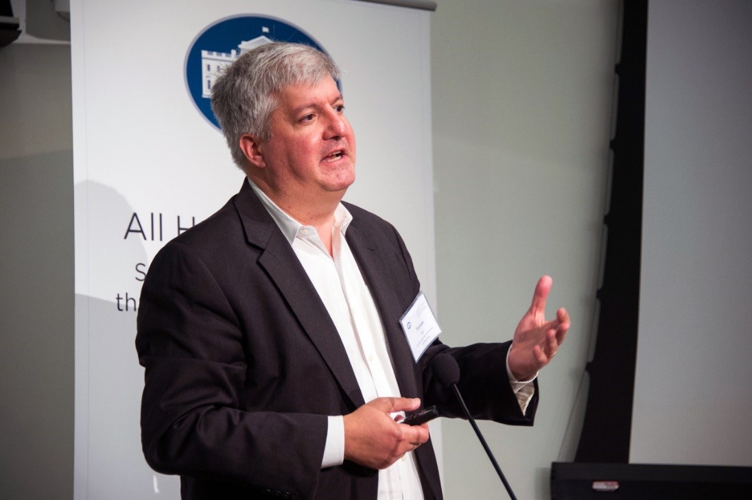 OSTP's Tom Kalil speaks at an event celebrating the use of challenges for societal benefit.