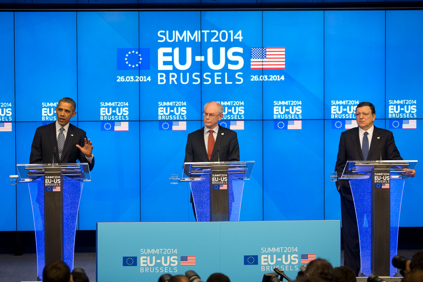 President Barack Obama, European Council President Herman Van Rompuy, and European Commission President José Manuel Barroso hold a press conference during the EU-U.S. Summit at the Council of the European Union in Brussels, Belgium, March 26, 2014. 