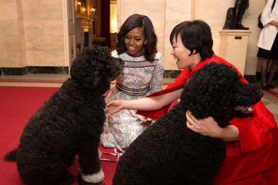 First Lady Michelle Obama and First Lady Akie Abe meet Bo and Sunny