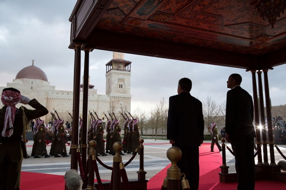 President Obama and King Abdullah II  at the official arrival ceremony at Al-Hummar Palace in Amman, Jordan, March 22, 2013