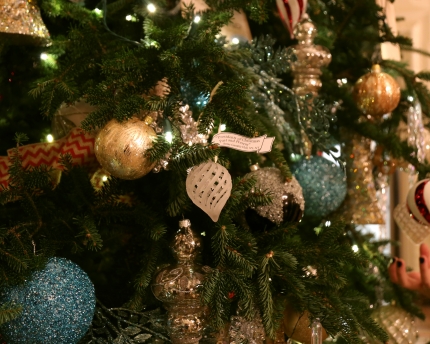 "Presidents of Christmas Past and Present"