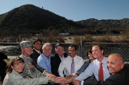 Secretary Salazar with Los Angeles Mayor Antonio Villaraigosa at the the Los Angeles Riverfront. 