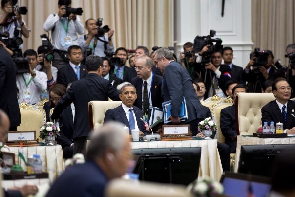 President Obama Waits For The Start Of The Plenary Session