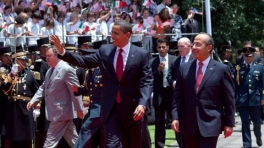President Calderón Welcomes President Obama to Mexico