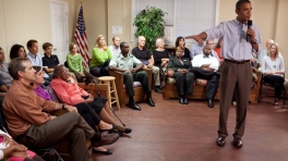 Discussing the Economy in Richmond