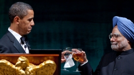President Obama Toasts Prime Minister Singh of India