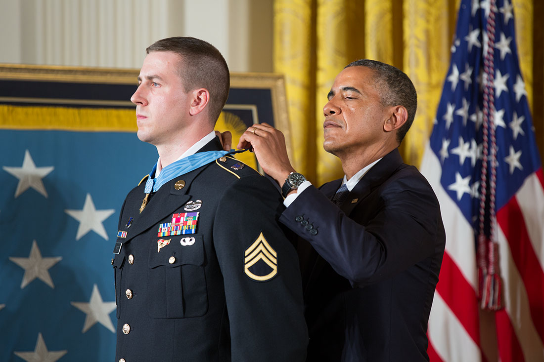 Staff Sgt. Ryan Pitts Receives the Medal of Honor The White House(02)