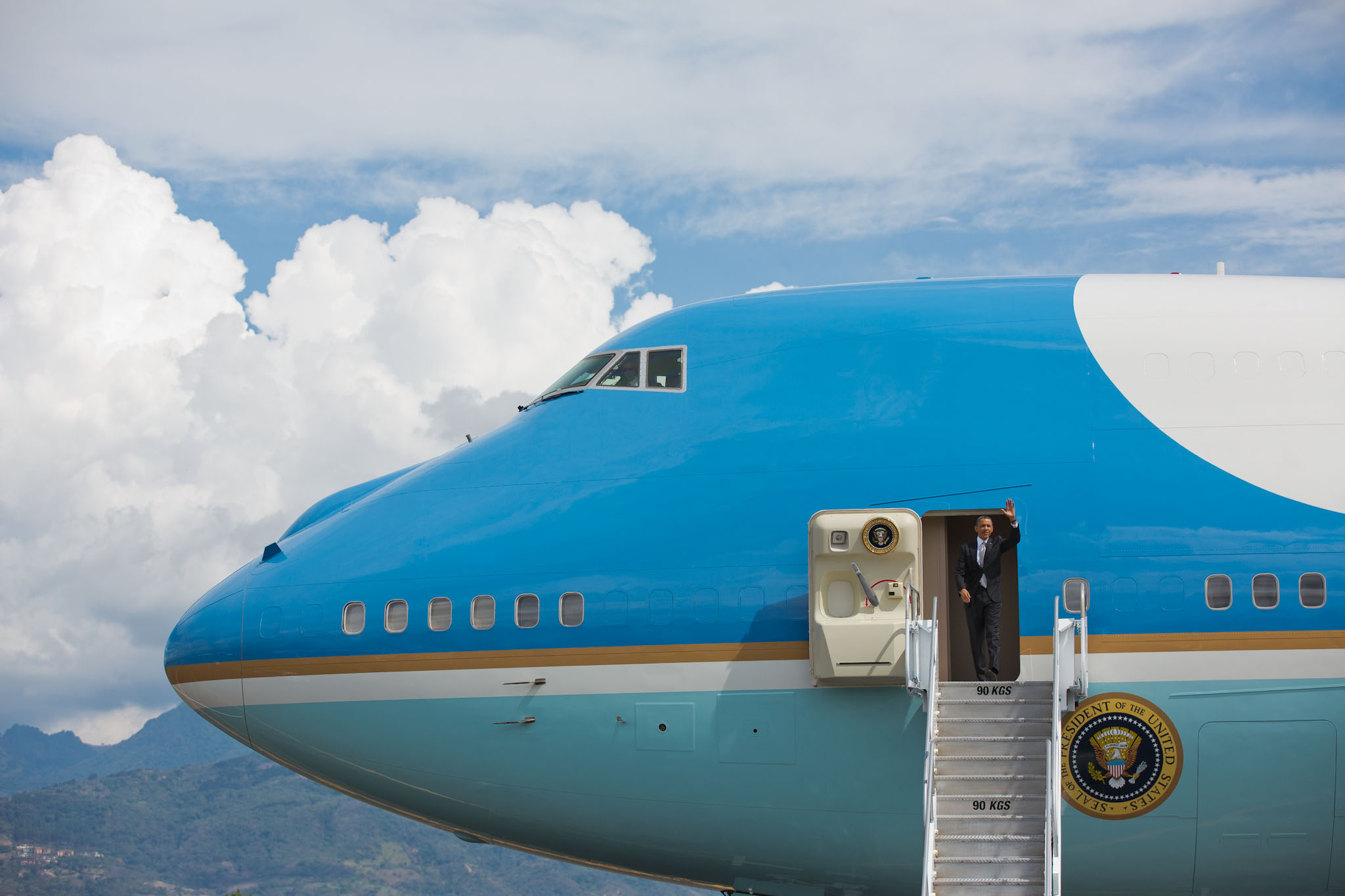 President Barack Obama arrives in Costa Rica