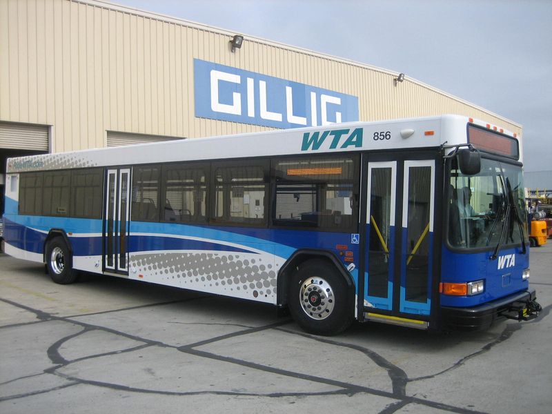 Gillig Bus 