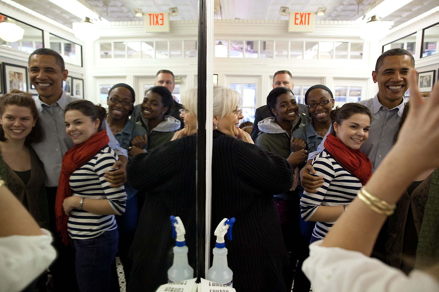 The President visits 4th Street Deli 
