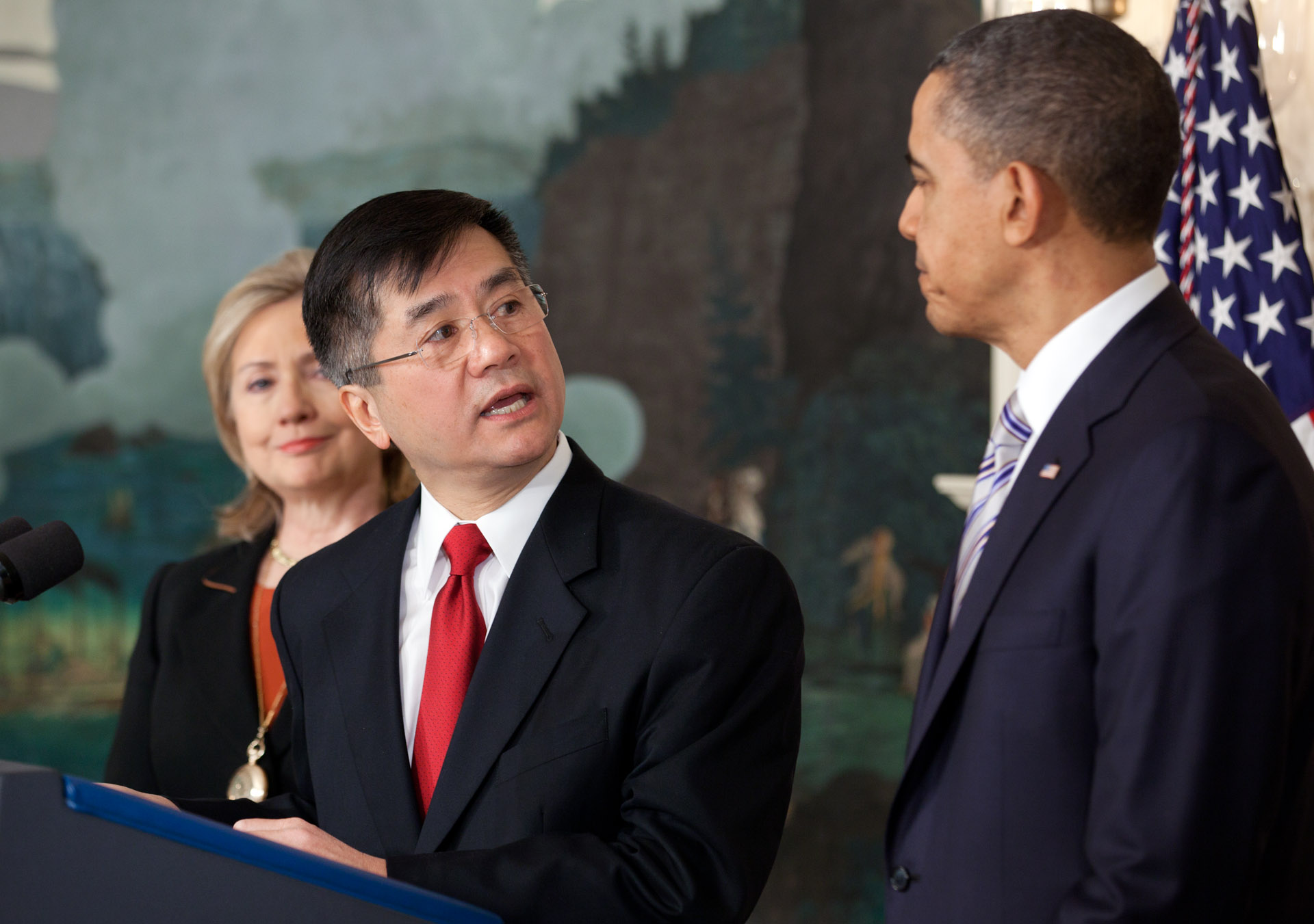 Secretary Locke and President Obama at Ambassador Announcement