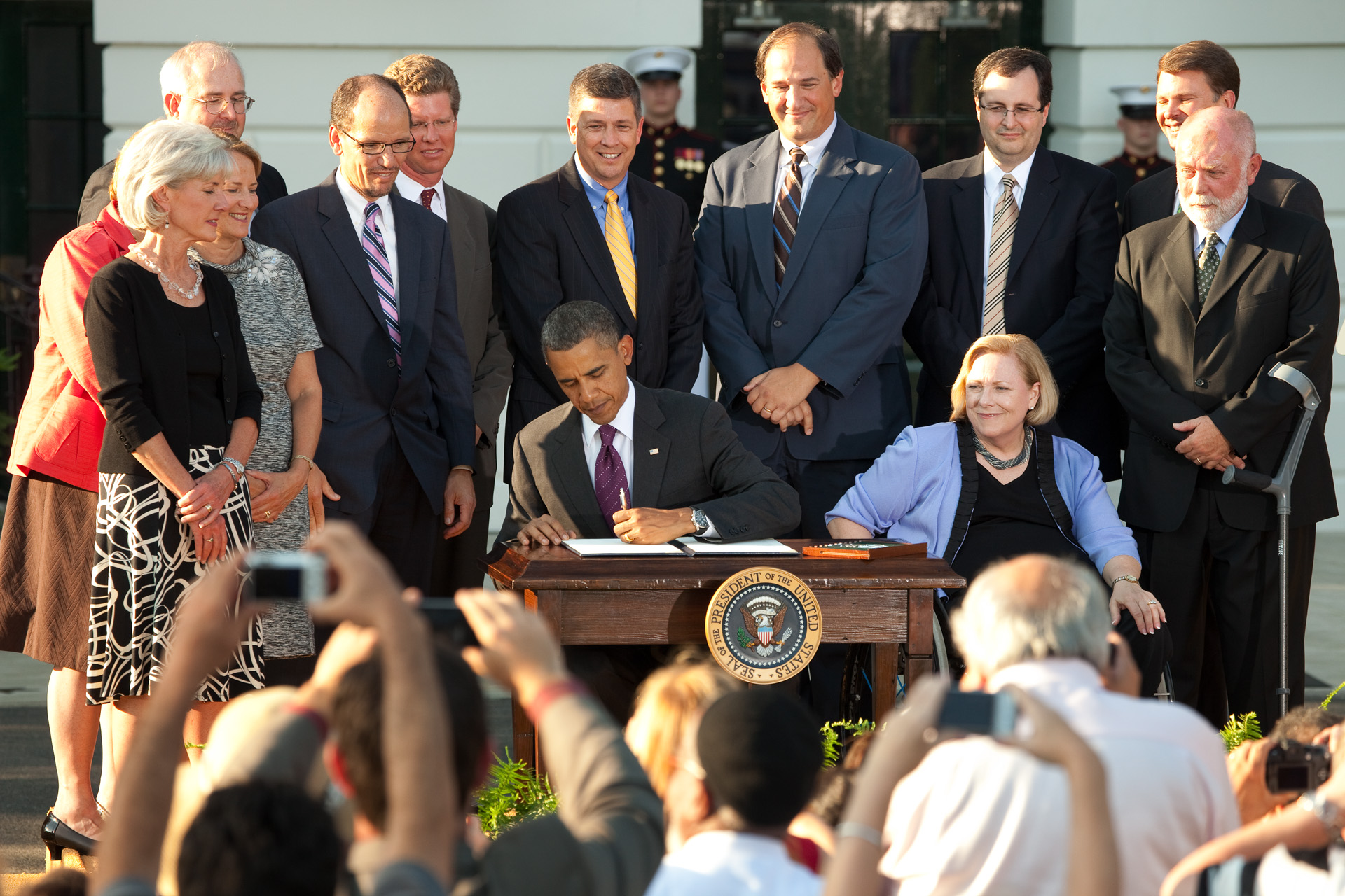 President Barack Obama signs Executive Order commemorating the 20th anniversary of the Americans with Disabilities Act 