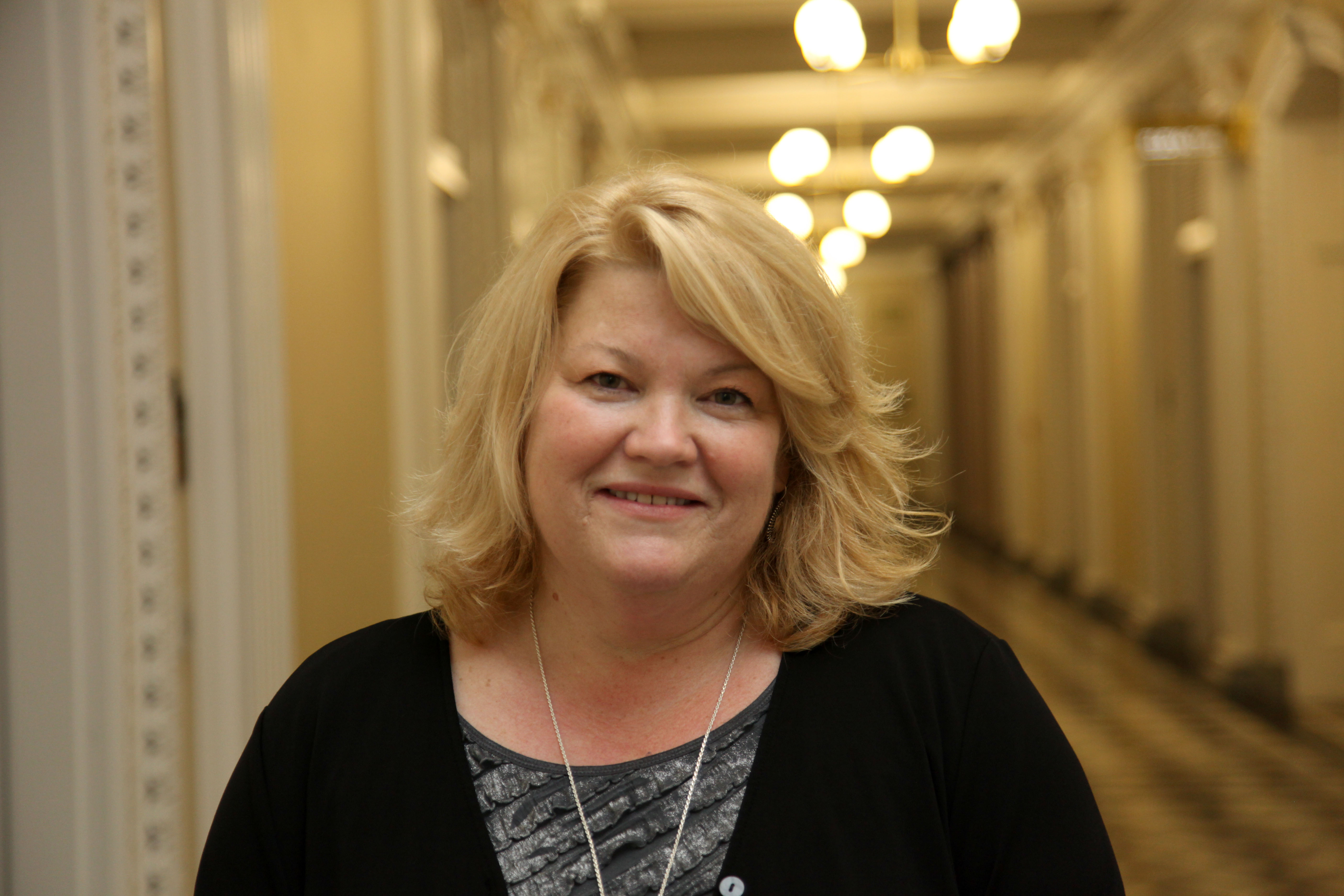 Suzanne Dubus