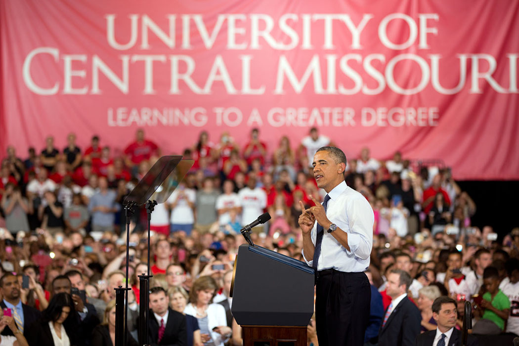 President Barack Obama delivers remarks on the economy at the University of Central Missouri 