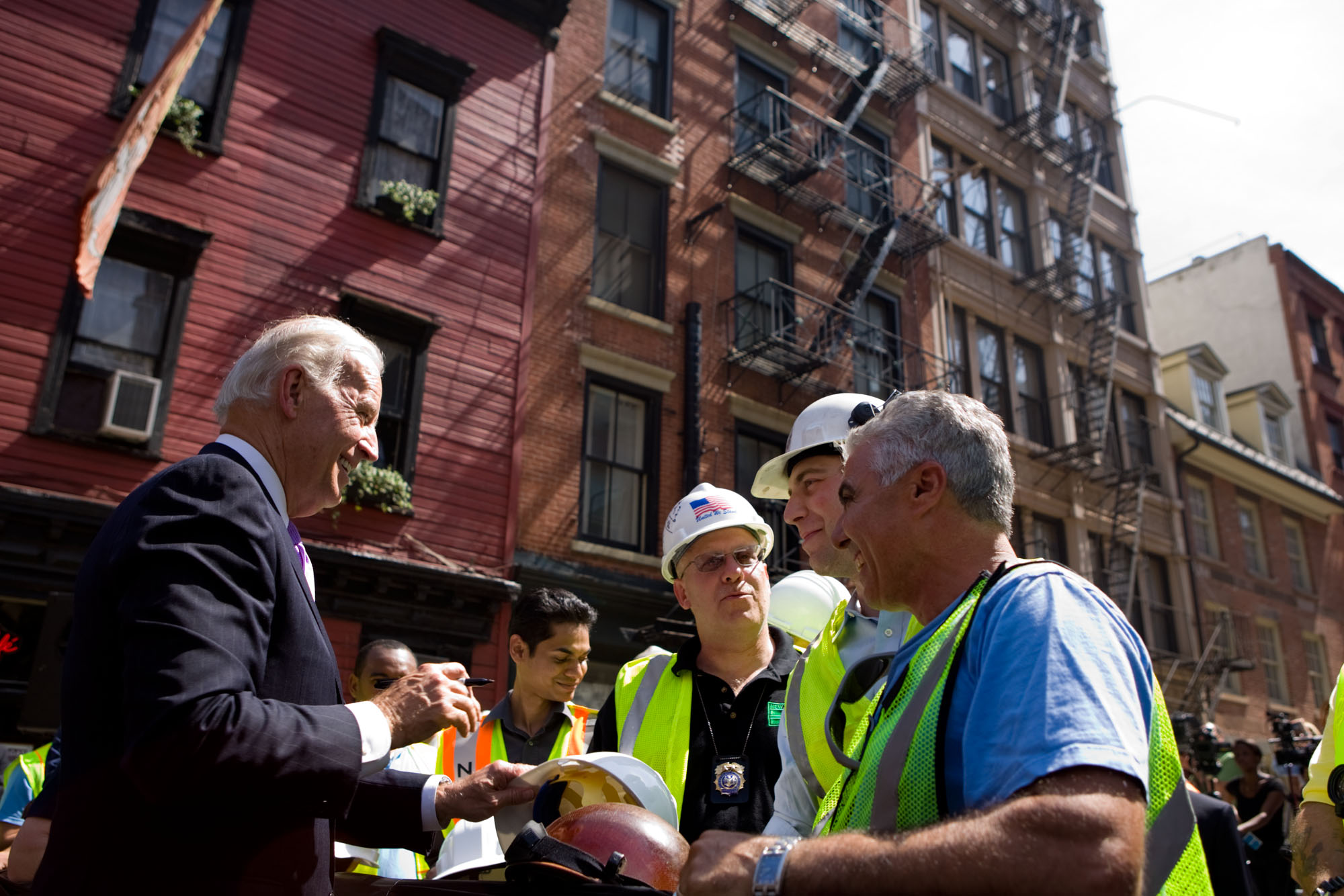 Vice President Biden Talks to Workers at Brooklyn Bridge
