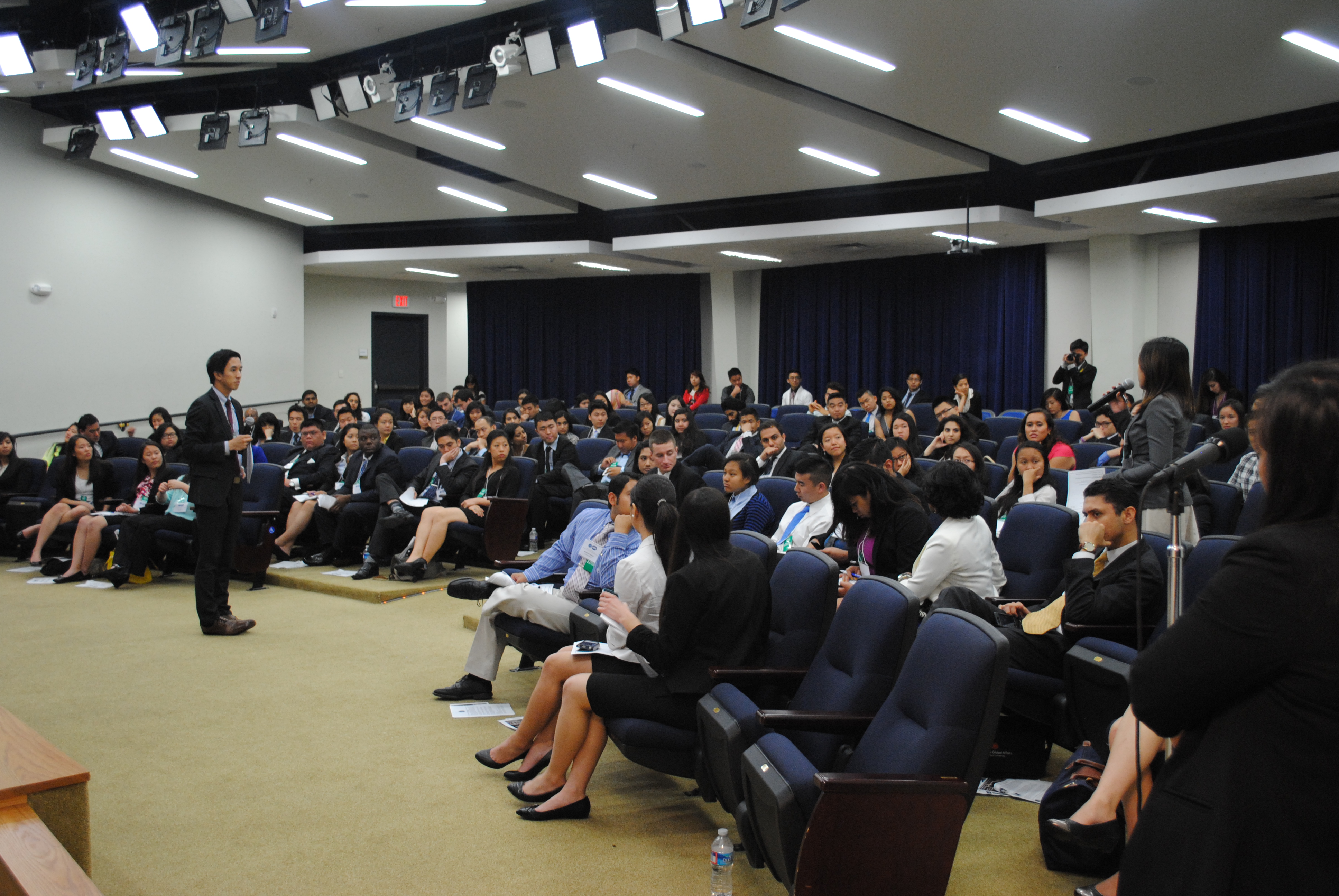 Jason Tengco talks with audience at WH AAPI Youth Forum