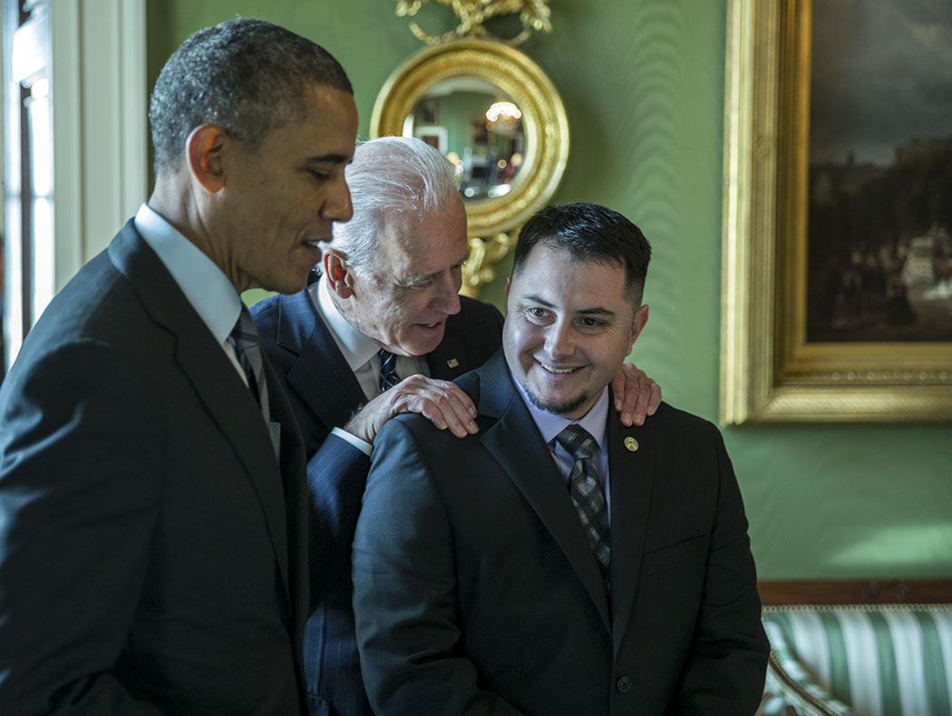 President Obama And Vice President Biden Provide Encouragement