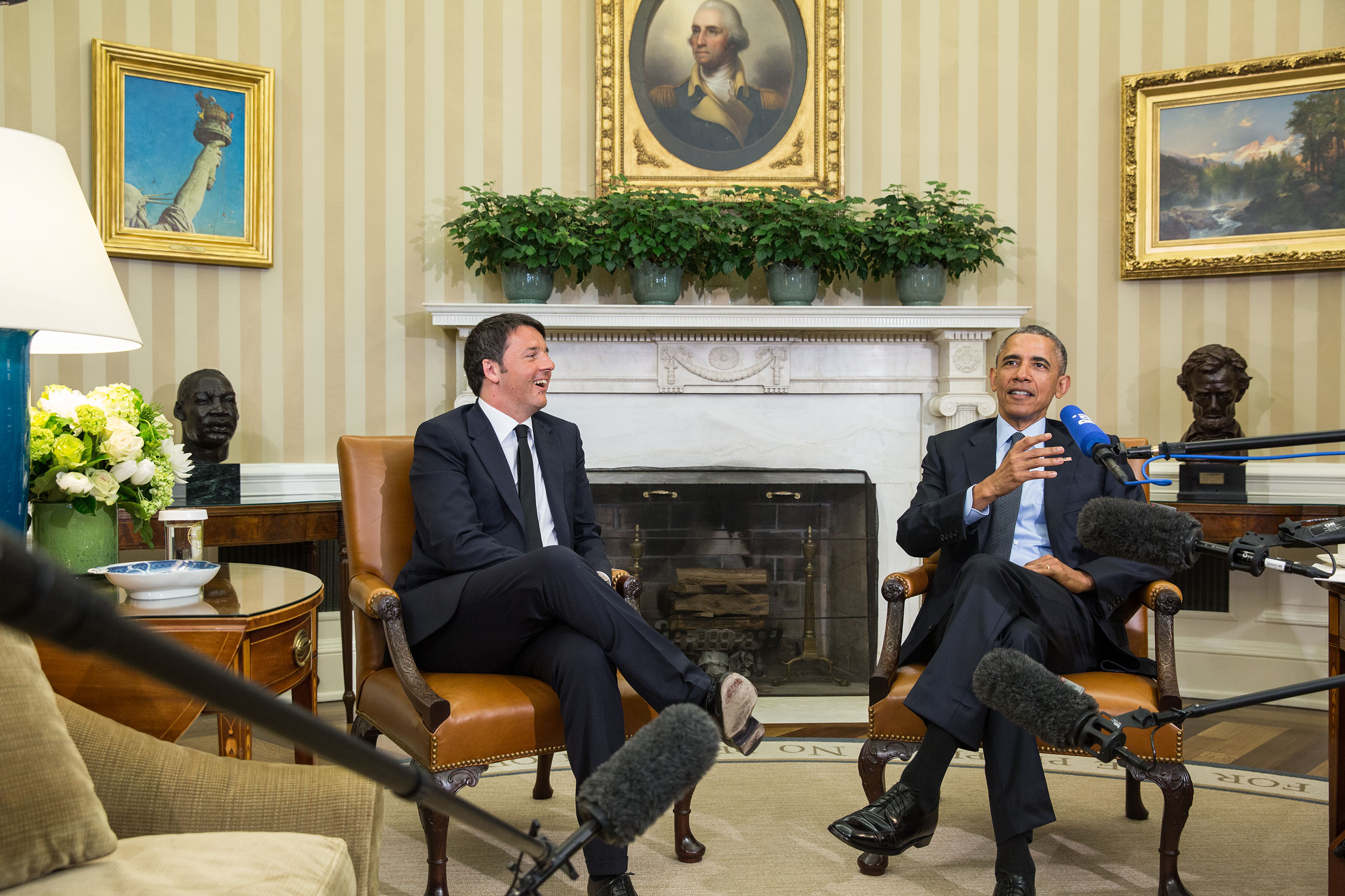 President Obama Welcomes Italian Prime Minister Renzi to the White House | whitehouse.gov