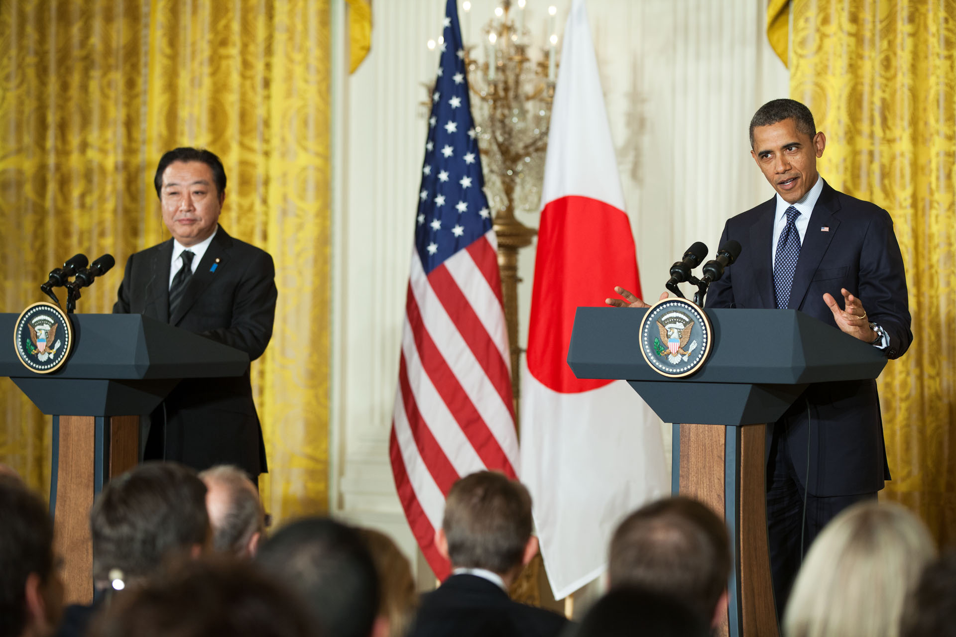 President Barack Obama and Prime Minister Yoshihiko Noda of Japan hold a press conference 