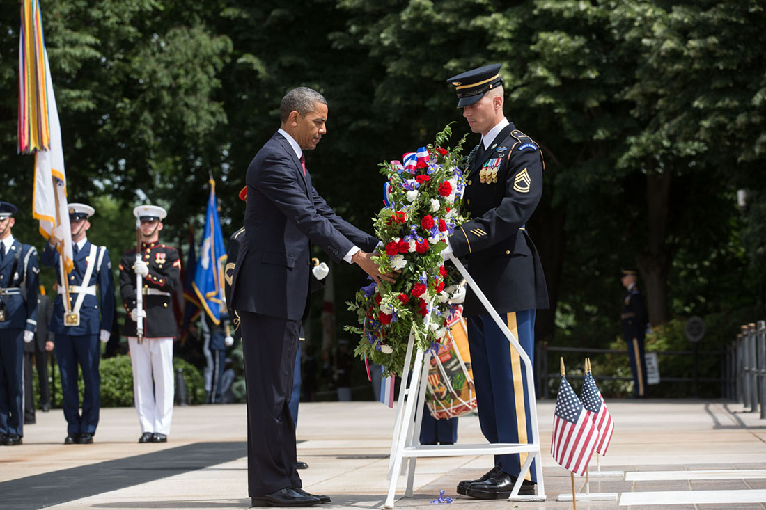 President Barack Obama participates in a Memorial Day wreath laying (5/27/13)