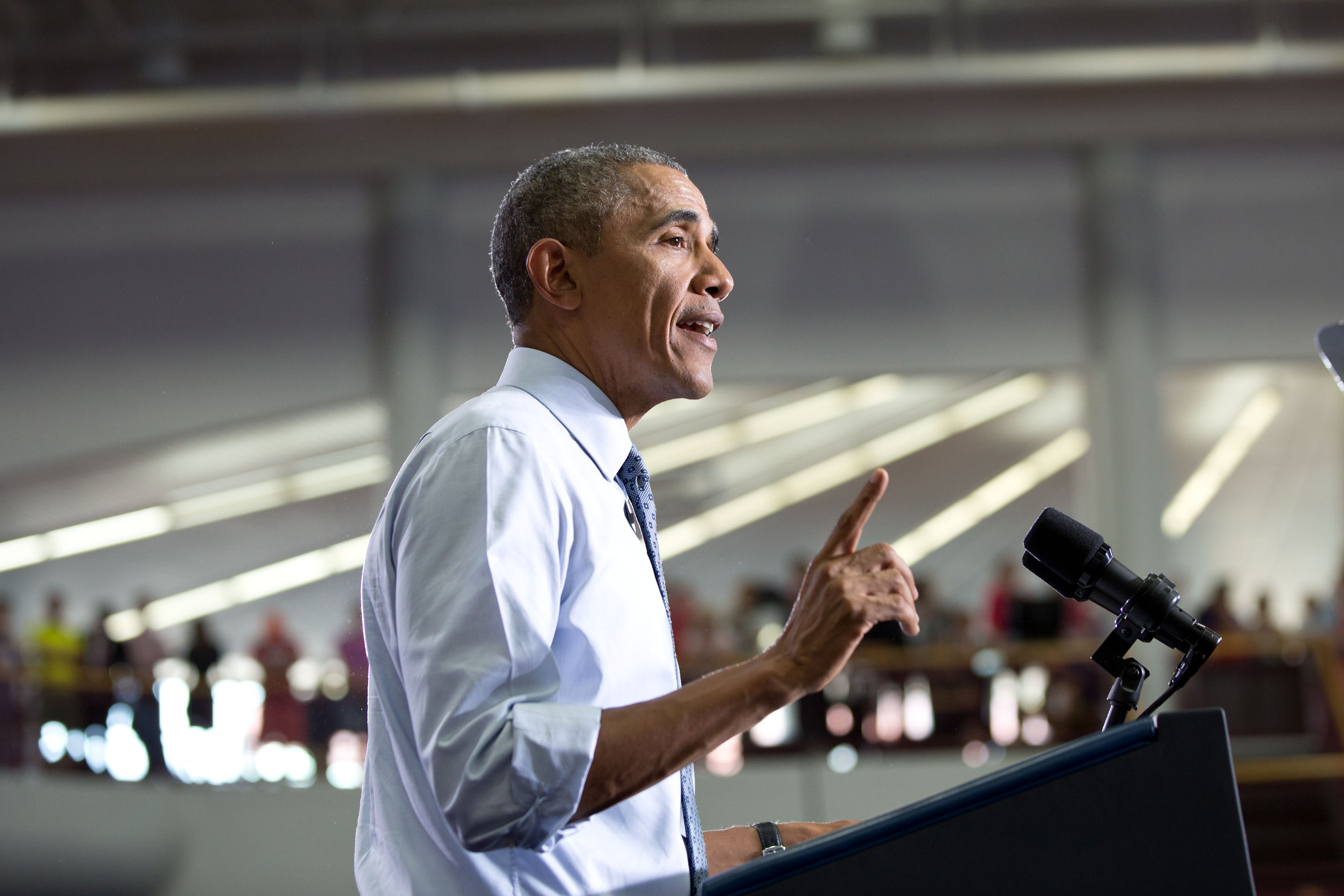 President Obama makes remarks at the University of Wisconsin at La Crosse