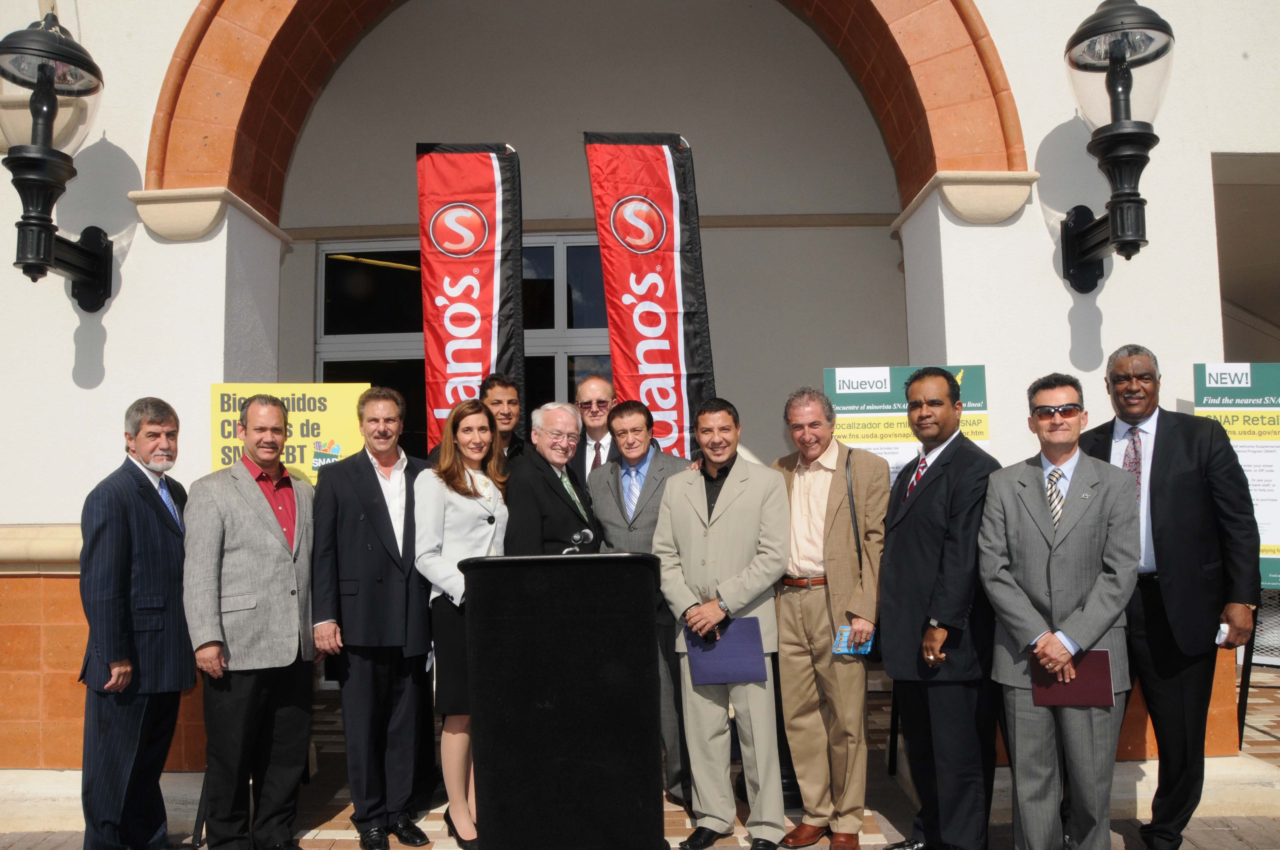 Lisa Pino Group Picture