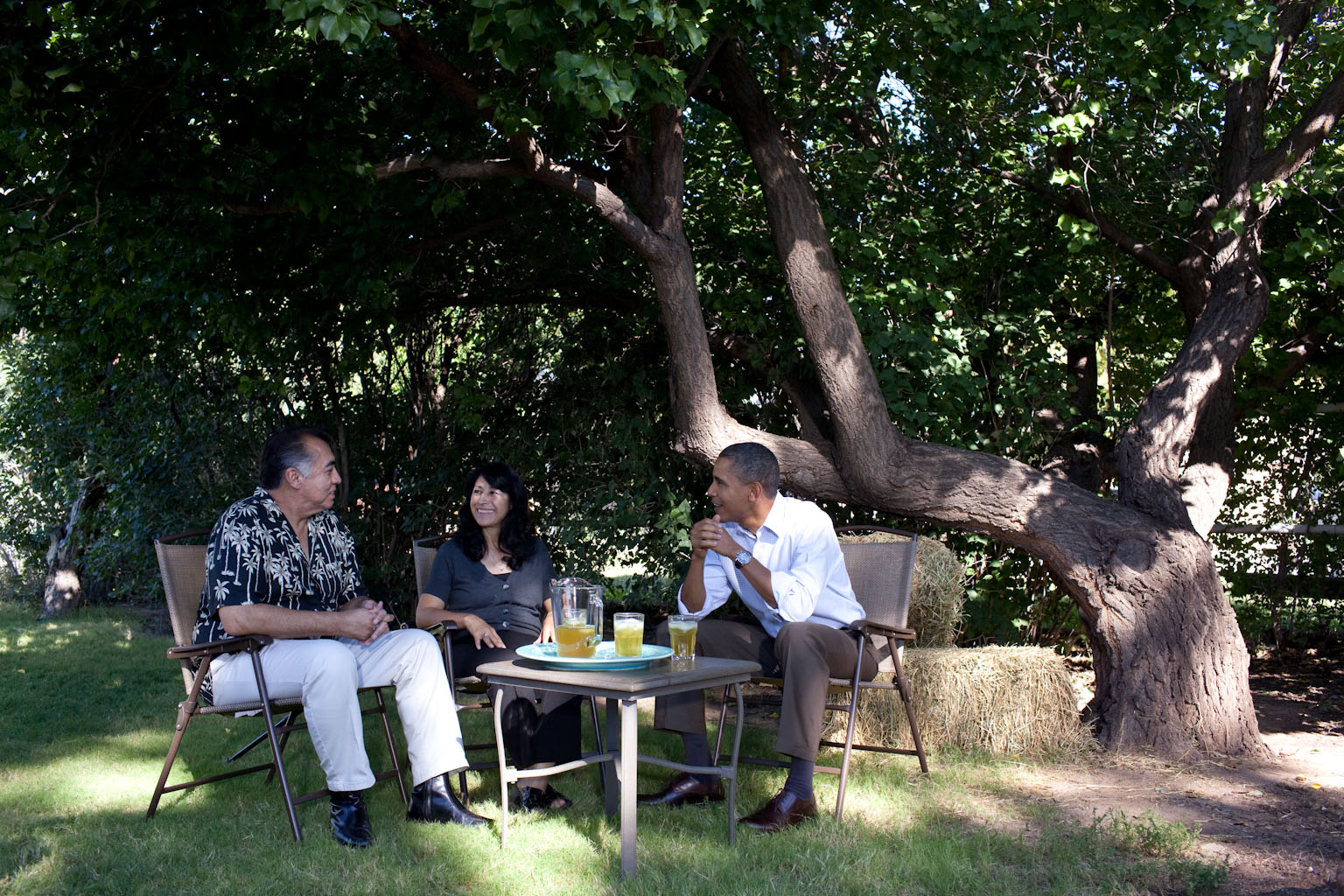 President Barack Obama Meets with Andy and Etta Cavalier at their Home in Albuquerque, New Mexico