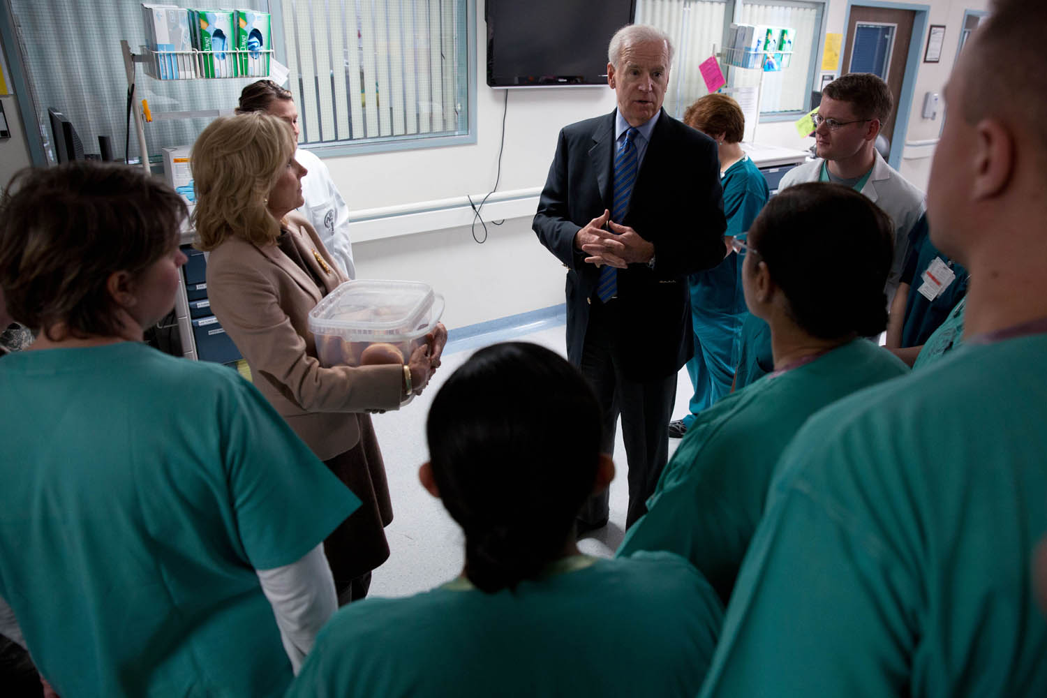 Vice President Joe Biden and Dr. Jill Biden visit with medical staff