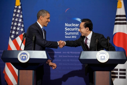 President Barack Obama and President Lee Myung-bak (March 25, 2012)