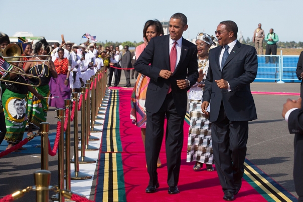 President Obama and President Jakaya Kikwete of Tanzania Watch Performers