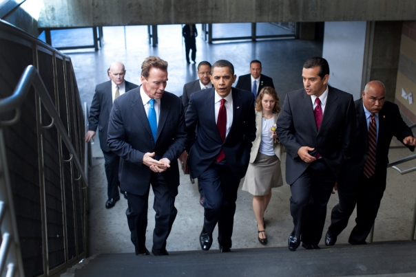 President Barack Obama talks with Gov. Arnold Schwarzenegger and L.A. Mayor Antonio Villaraigosa