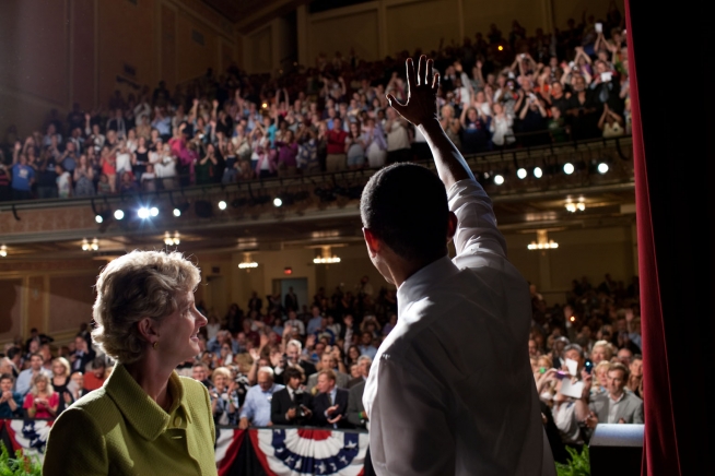 President Obama With Missouri Secretary Of State Robin Carnahan The 