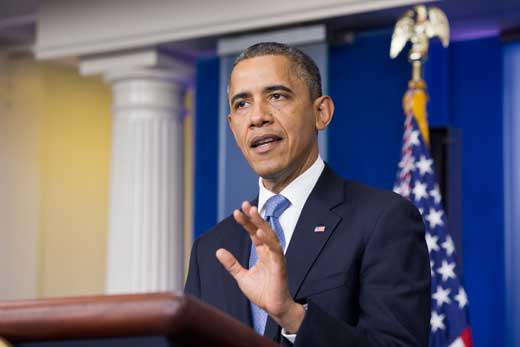 President Obama talks to employees at FEMA