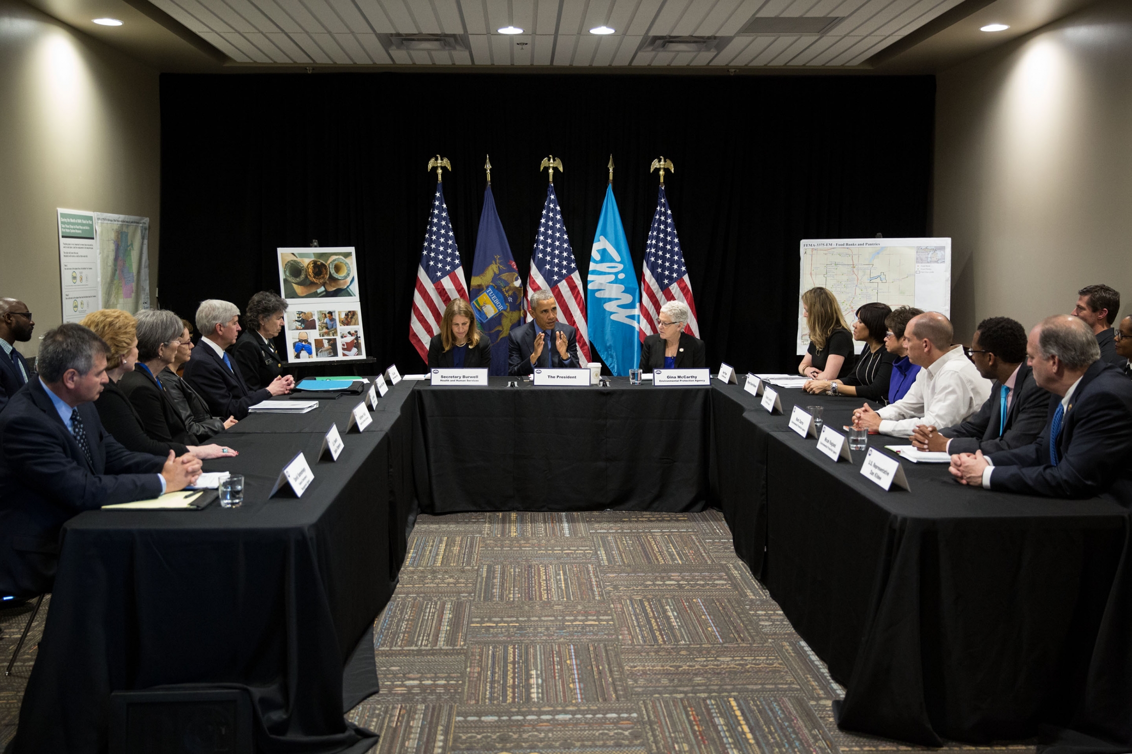 POTUS convenes a briefing on Flint water crisis