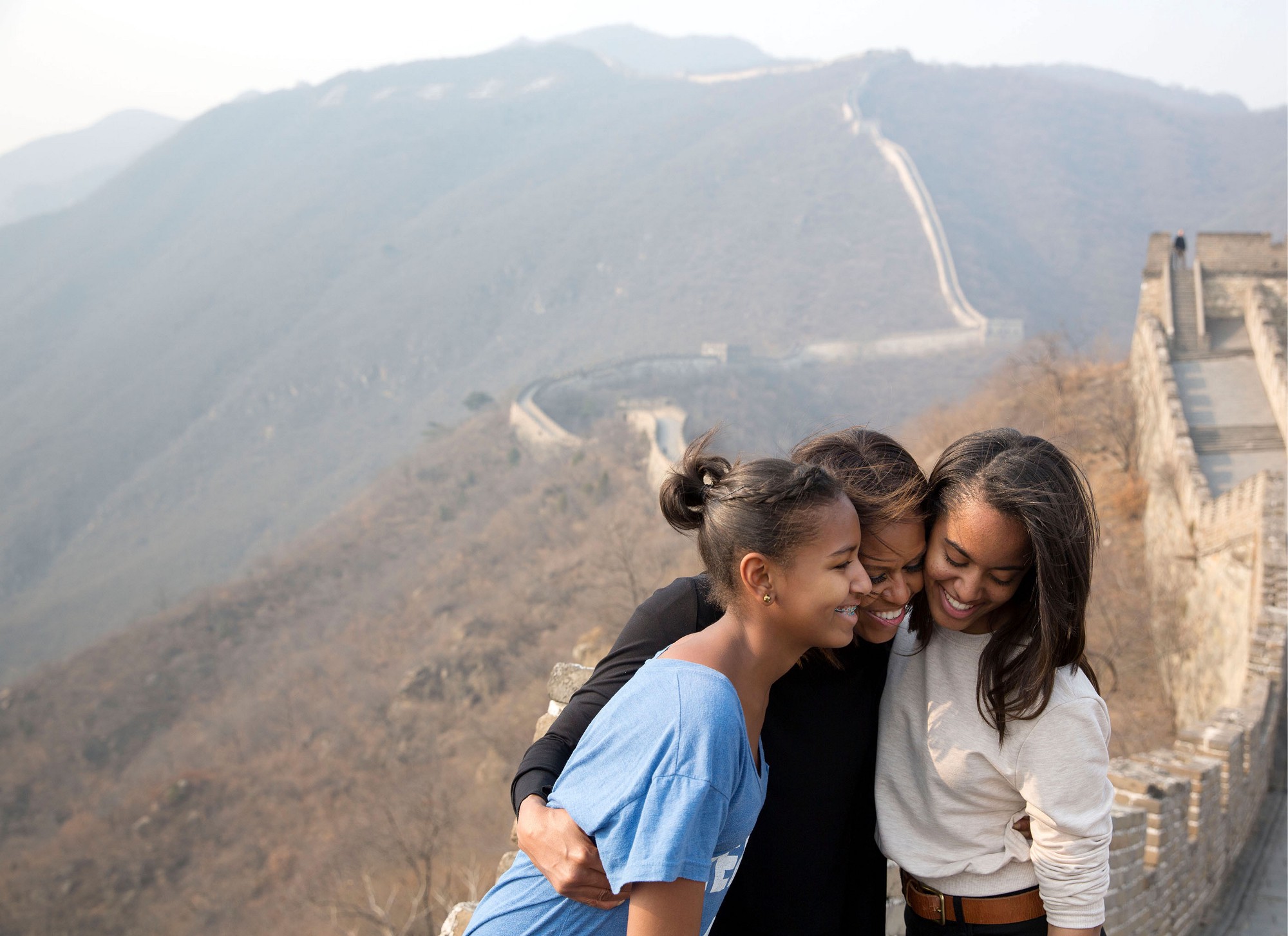 March 23, 2014. With Sasha and Malia at the Great Wall of China. (Official White House Photo by Amanda Lucidon)