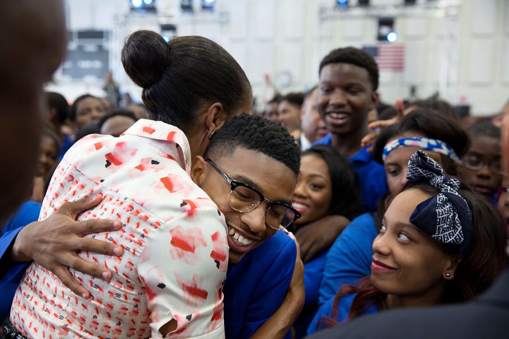 Sept. 8, 2014. Greeting students at Booker T. Washington High School in Atlanta, Ga. (Official White House Photo by Chuck Kennedy)