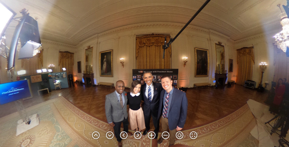360 Photo of President Obama and YouTube Creators