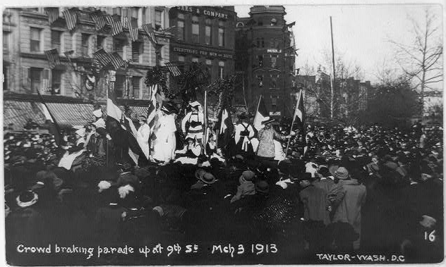 crowds at parade 