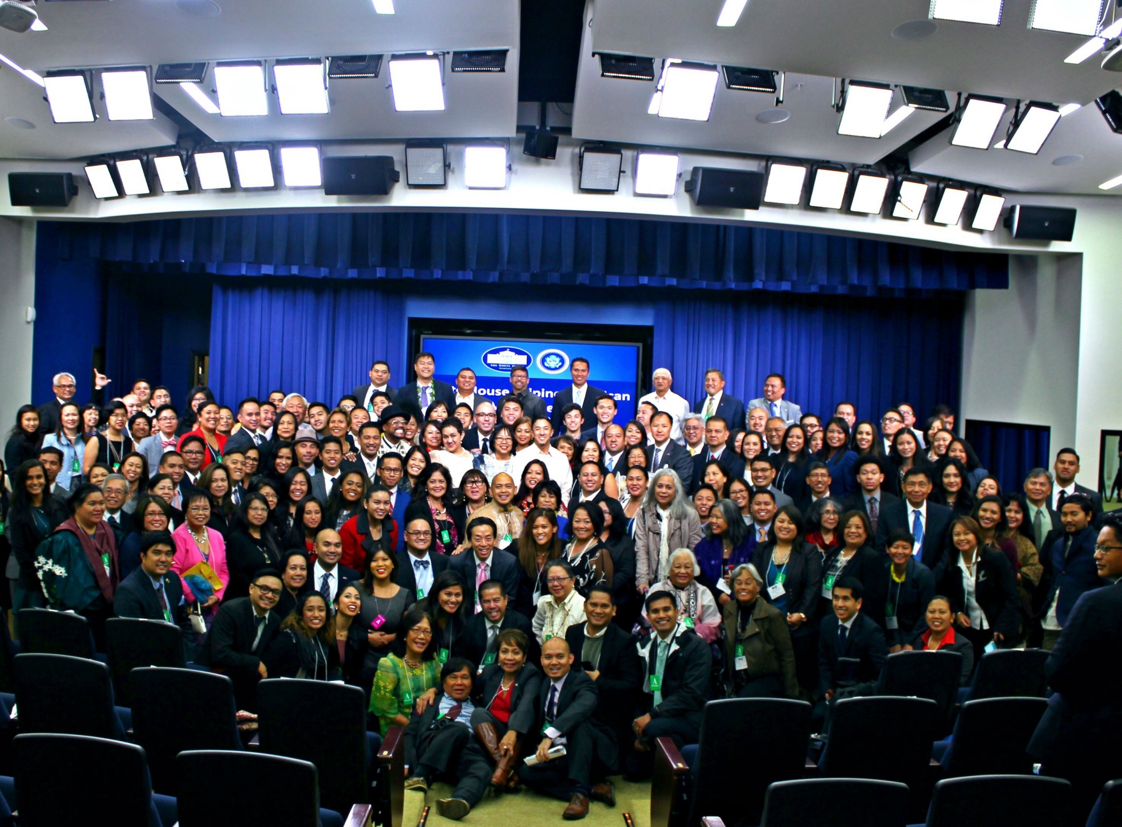 175 Filipino American leaders from across the country gathered for the first-ever White House Celebration of Filipino American History Month, October 2, 2015.  Photo by Bessie Chan, White House Initiative on Asian Americans and Pacific Islanders.